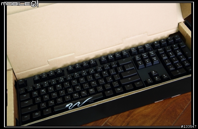 [開箱分享] Ducky Shine 3 DK9008 藍光/青軸/中文...