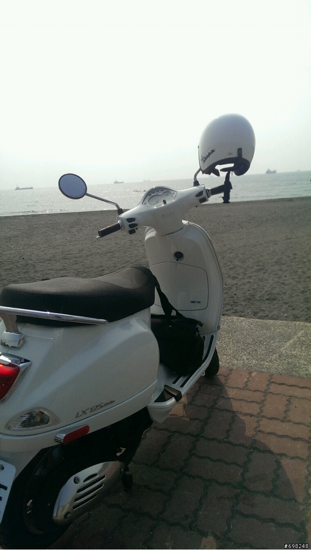 Vespa LX125