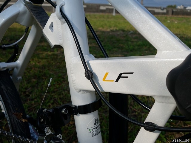 Speedone LF開箱...但沒箱子