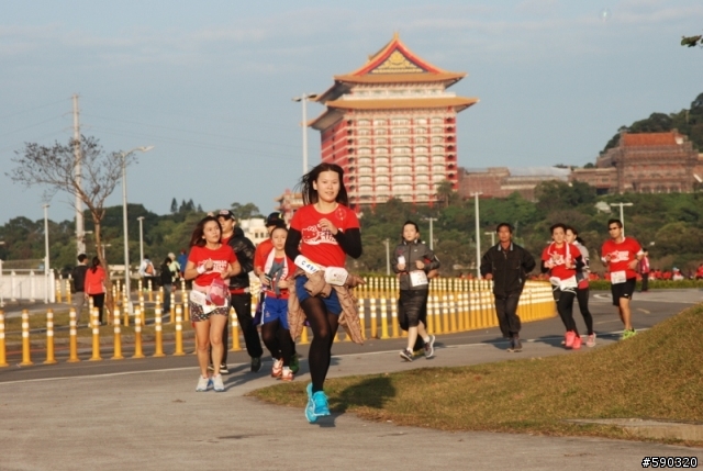 2014 1/11 無嘴貓路跑