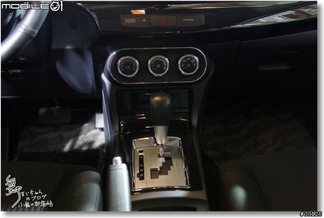 【2014台北車展】Mitsubishi車展特派員現場一直被擠到角落的側面報導