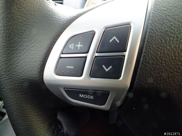 Lancer Sportback(掠影灰) 開箱 - 我竟然成為進口車主