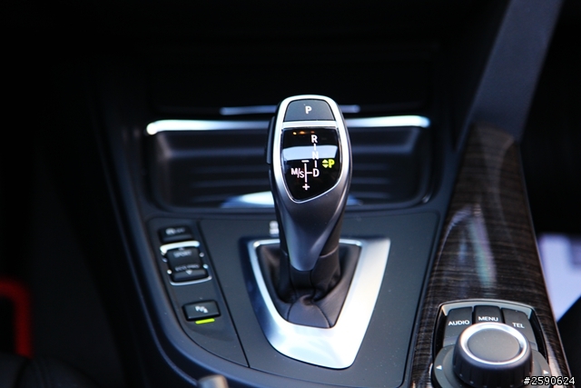 【賞車開箱】BMW 320i 3GT (F34) 開箱分享