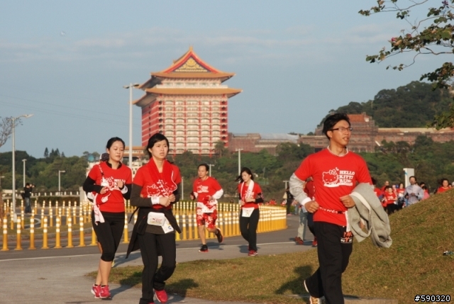 2014 1/11 無嘴貓路跑