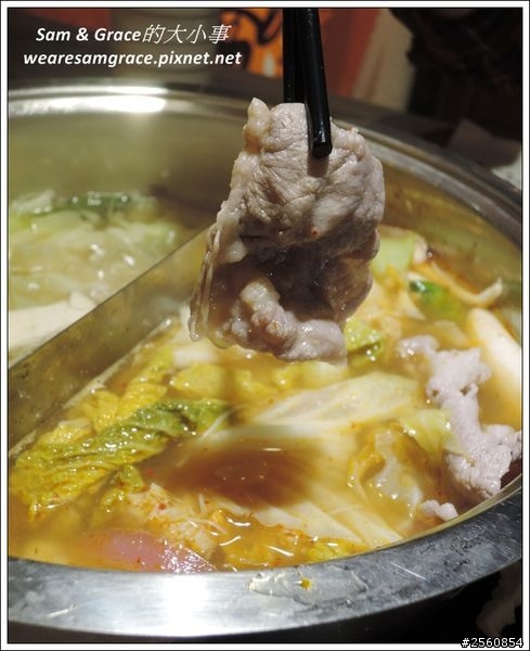 銀湯匙泰式火鍋~酸辣夠味的泰式吃到飽火鍋