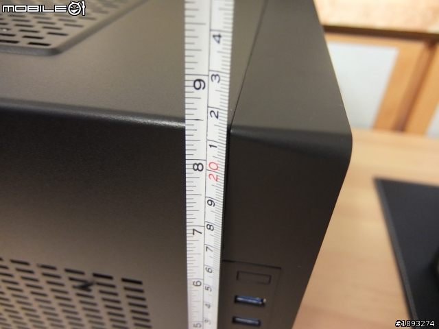 [開箱] 新年新氣象 Cooler Master Elite 110 ITX 小機殼