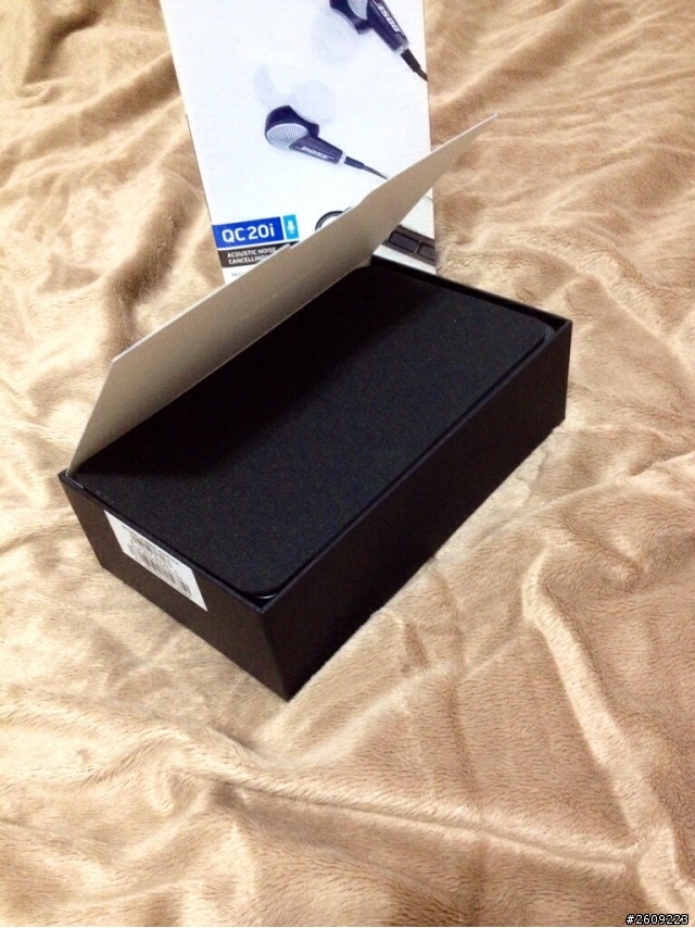 BOSE QC20i 開箱