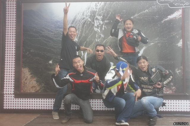 (Day 2 of 5) 2013年巴西/巴拉圭華人車隊初次遠征巴西內陸2500KM成行記錄