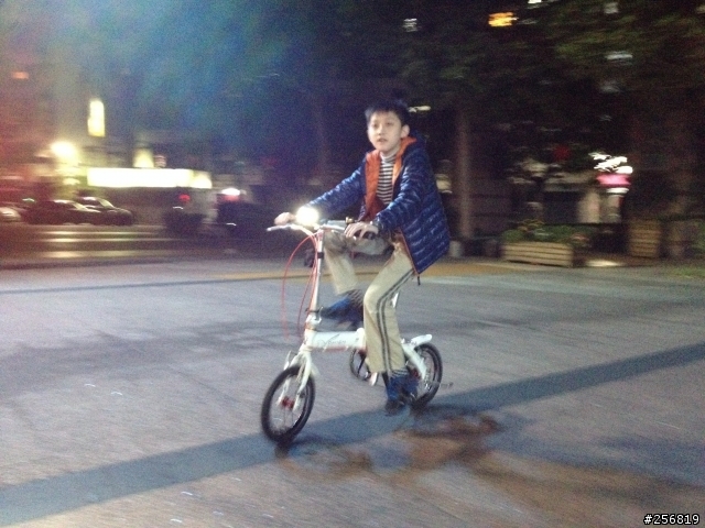 看我把Dahon Dove-Bya 412 單速14吋折疊車改米洛Mailo 外三變速輪組