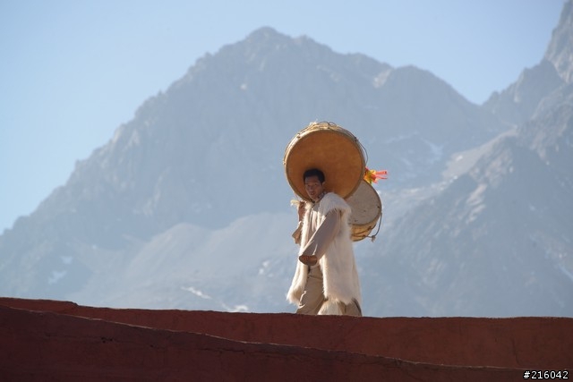 【蓋大樓好嗎？】方便實用的全幅旅遊鏡AF-S 28-300mm F3.5-5.6G ED VR