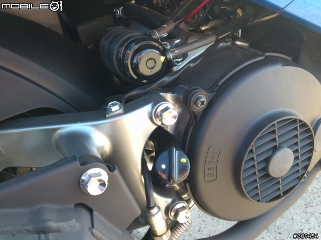 201401 Suzuki NEX 神車駕到&購車心路歷程...店家小經歷(新莊金旺昌、重輪suzuki、五郎安全帽、可樂摩托精品、冠捷機車材料、金鈴suzuki、油購站、福昇機車材料)