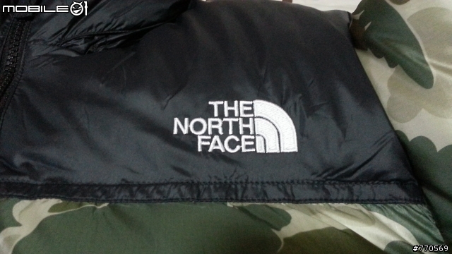 新入荷 THE NORTH FACE 光電子超級極輕迷彩外套