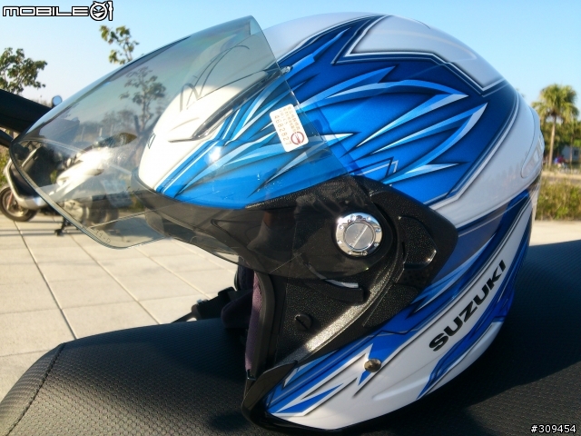 201401 Suzuki NEX 神車駕到&購車心路歷程...店家小經歷(新莊金旺昌、重輪suzuki、五郎安全帽、可樂摩托精品、冠捷機車材料、金鈴suzuki、油購站、福昇機車材料)