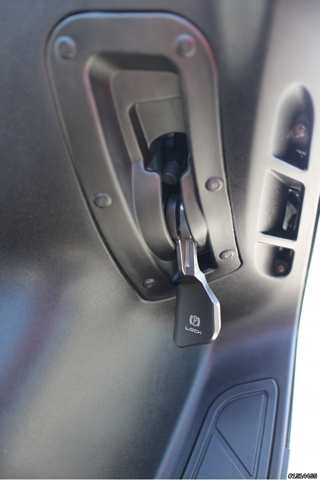 久違的XC400 ABS開箱