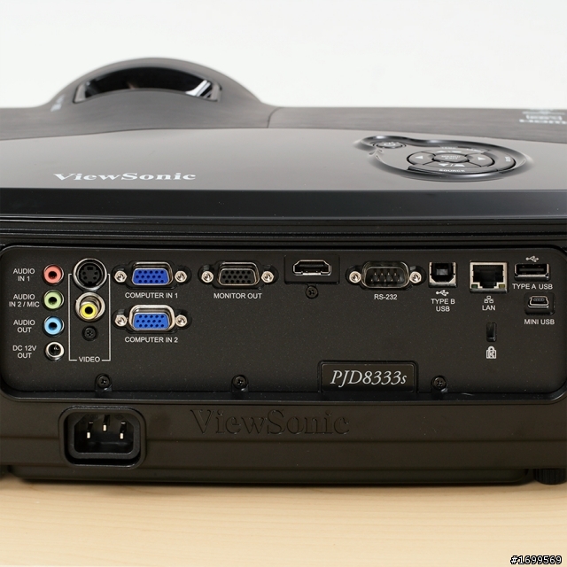 《3C見學記》ViewSonic PJD8333s有點遺憾小開箱