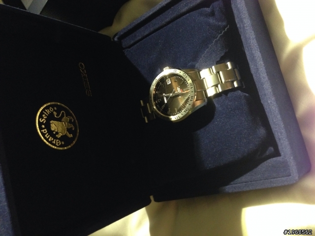 開箱Grand Seiko SBGM001