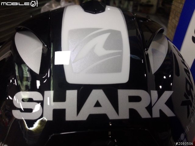 人生中的第一頂全罩進口帽 Shark Race-R Pro Carbon