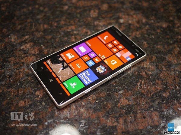 轉貼WP8 Nokia Lumia Icon 929 開箱分享