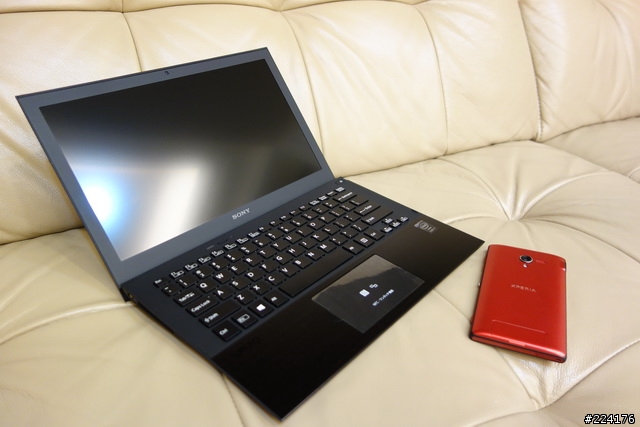 [開箱] 最後的Sony VAIO ─ 絕美藝術日版客制化筆電 Sony VAIO Pro 11 霧面非觸碰版
