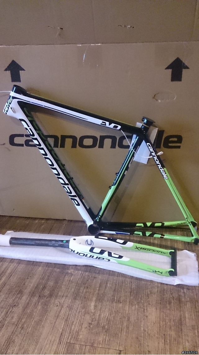 2014 CANNONDALE EVO HI-MOD TEAM 開箱分享.