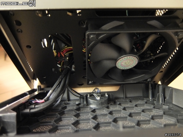 [開箱] 新年新氣象 Cooler Master Elite 110 ITX 小機殼