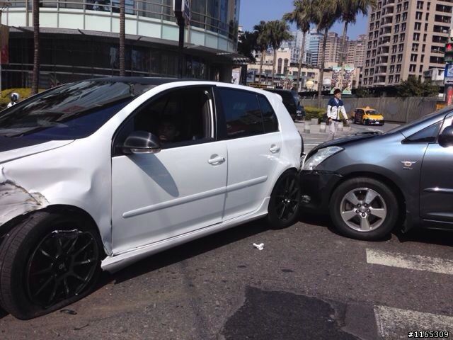 不知是誰對誰錯，golf5 wish