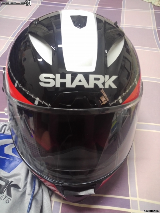 人生中的第一頂全罩進口帽 Shark Race-R Pro Carbon