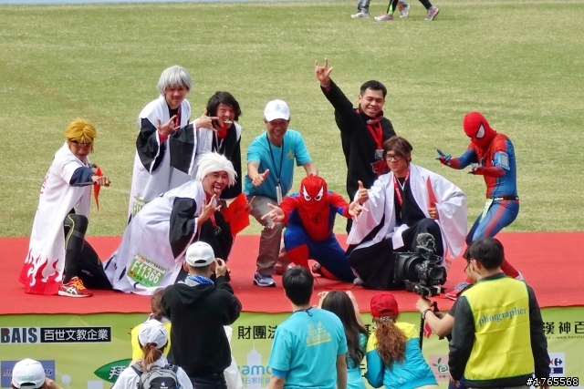 2014年 (2/16) 高雄國際馬拉松照片 分享