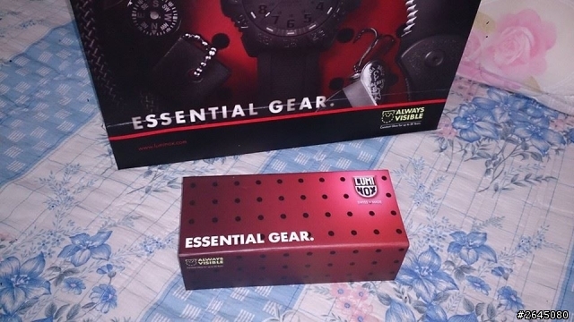 入手這支 Luminox 海豹部隊經典系列經典腕錶-IP黑x黑