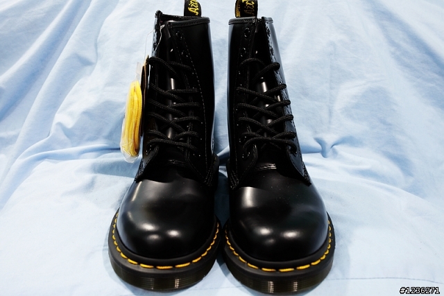 『開箱』Red Wing 8196 與 Dr.Martens