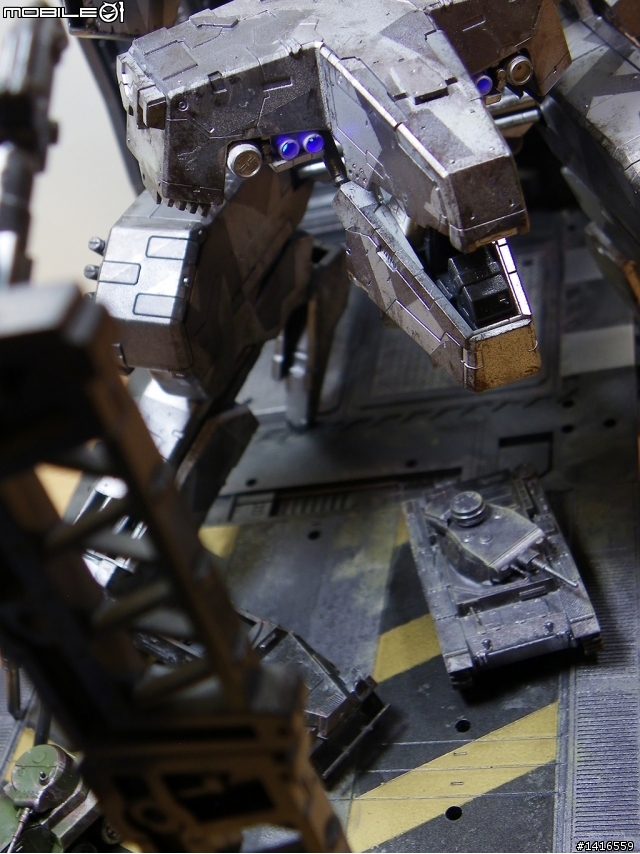一年一次!宅魂燃燒又遲到的超花時間模型 - 1/100 Metal Gear Rex