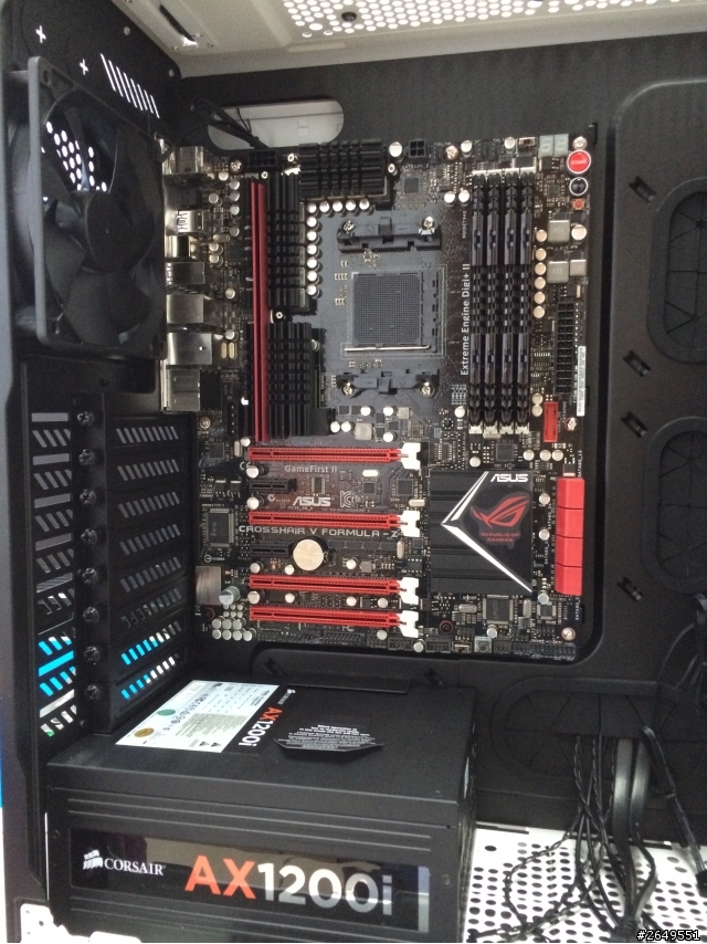 第一次自組電腦使用AMD平台和顯卡交火.1