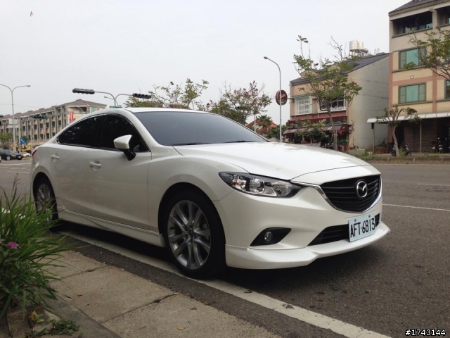 new mazda6 換方向盤 跟上 空力套件分享