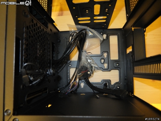 [開箱] 新年新氣象 Cooler Master Elite 110 ITX 小機殼