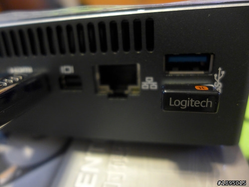 [簡單開箱] 敗入與我家玄鳳粉圓一樣大小的微型電腦－技嘉Brix I3 HasWell 準系統