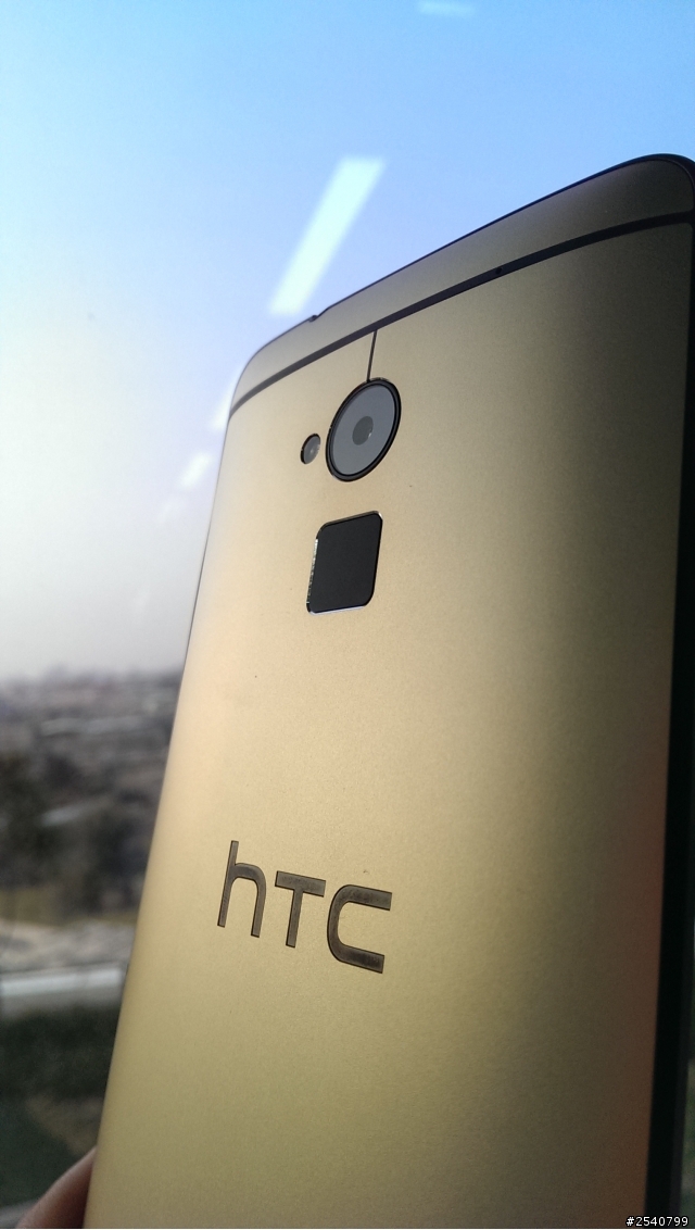 【HTC One MAX 琥珀金 】金光閃閃孝親機璀璨開箱