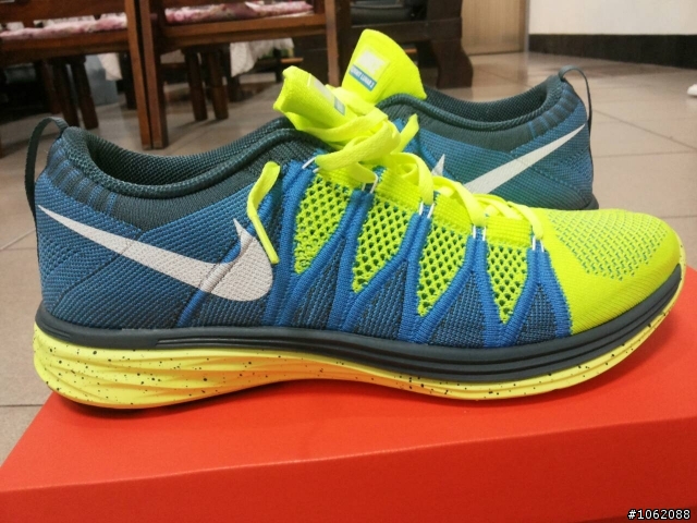 Nike flyknit lunar 2 開箱分享