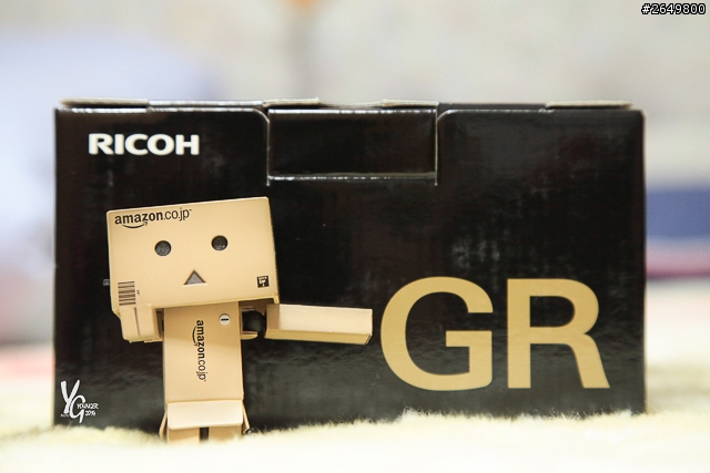 內心考慮了很久 終於入手 Ricoh GR