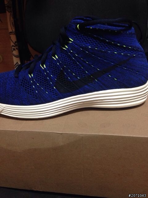 求證這雙nike flyknit chukka
