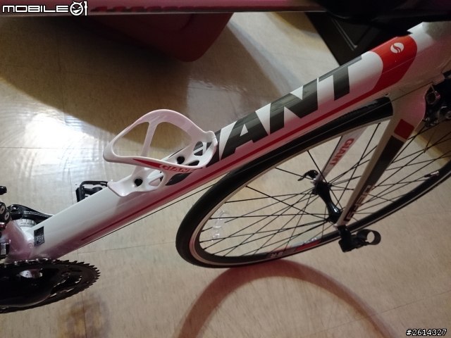 Giant 2014 Defy3 晚開箱