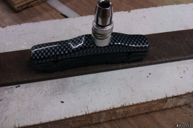 [吃飽撐著]DIY自製v煞可替換煞車皮