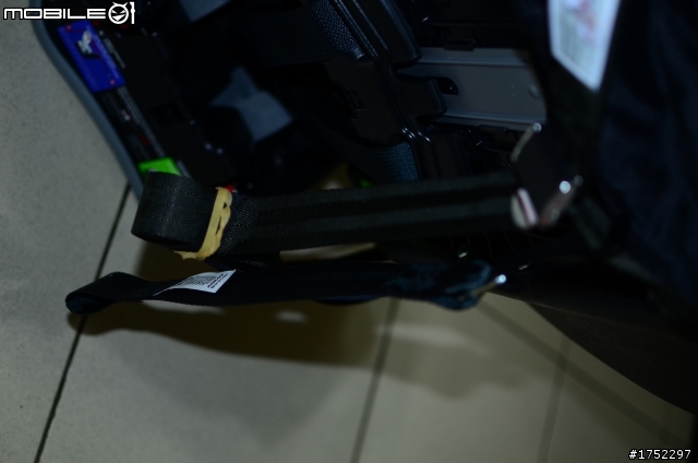 [開箱]Britax advocate G4 convertible seat 安全座椅