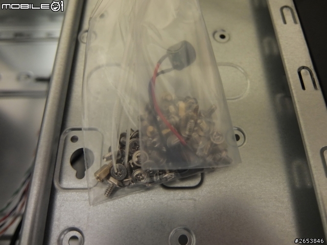[開箱] 酷媽 CoolerMaster 入門低價機殼：殺手 103 裝機文