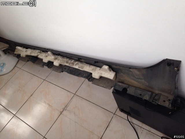 [已尋獲，謝謝]2/1高雄大社區肇事逃逸的深色TOYOTA車