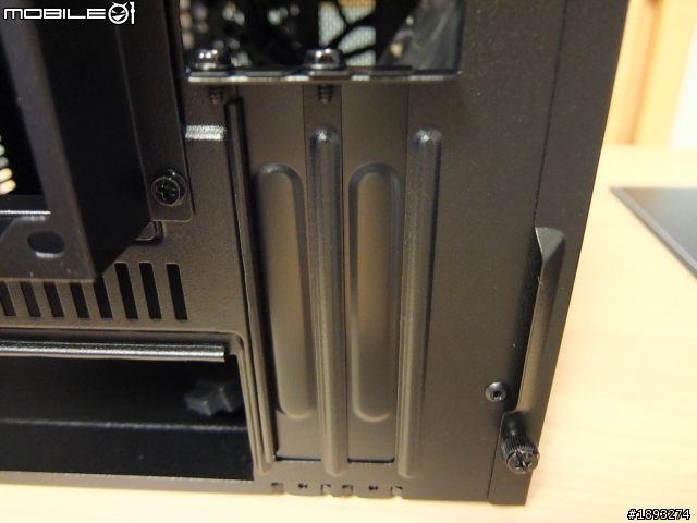 [開箱] 新年新氣象 Cooler Master Elite 110 ITX 小機殼