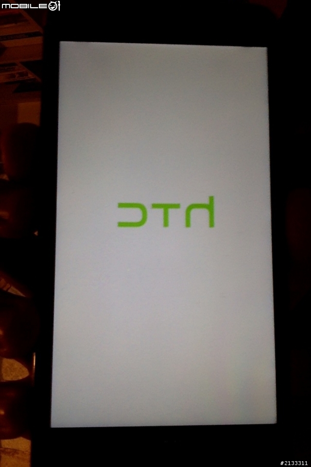 HTC new one無法開機！！！！！！