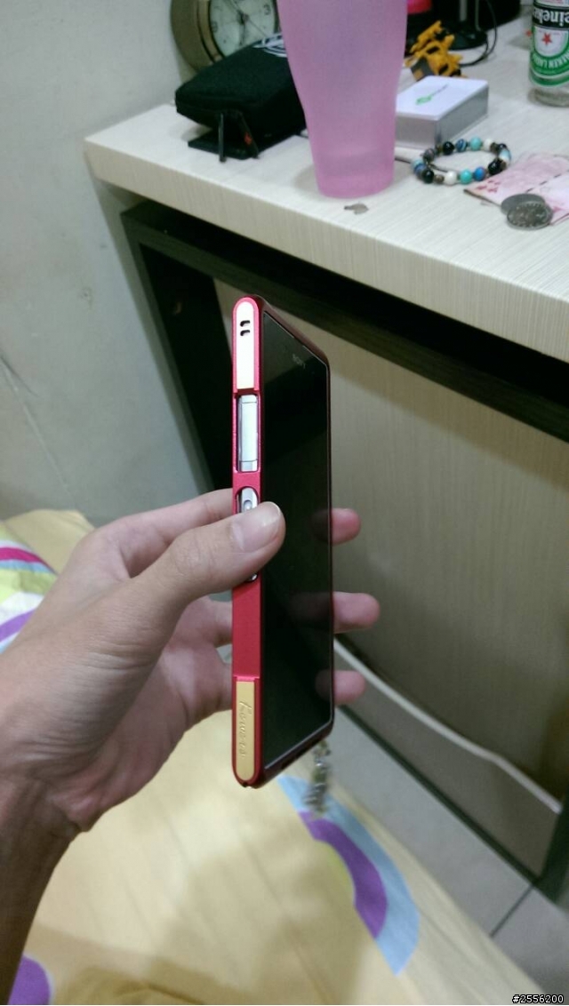 KEWERS Xperia Z1 鋁合金保護框(鋼鐵雙色版) 簡易開箱