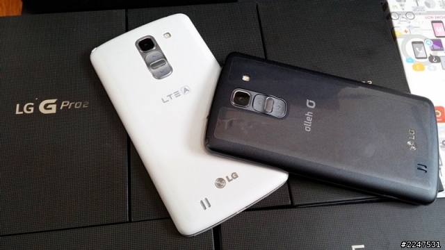 LG G PRO 2 / F350 開箱圖哦