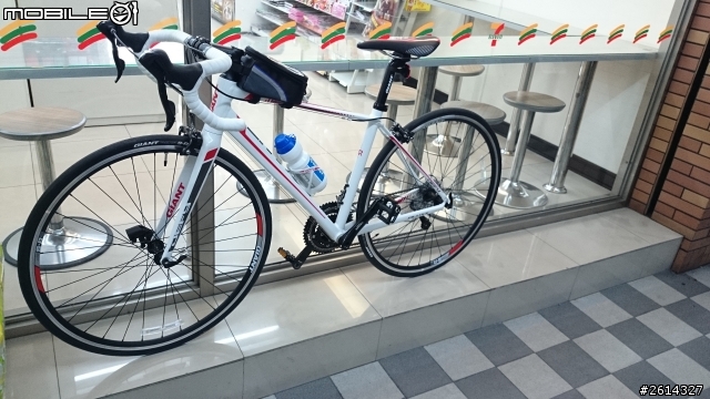 Giant 2014 Defy3 晚開箱