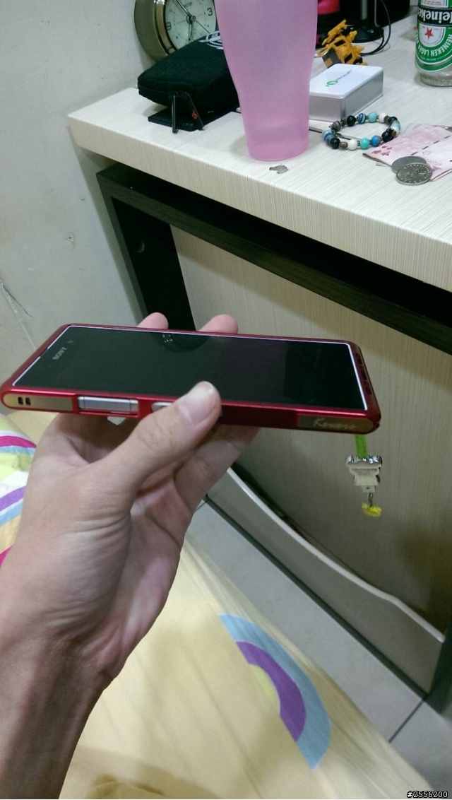 KEWERS Xperia Z1 鋁合金保護框(鋼鐵雙色版) 簡易開箱